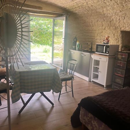 Voute Des Anges Type Loft Sans Cloison Apartamento Castelnau-de-Montratier Exterior foto