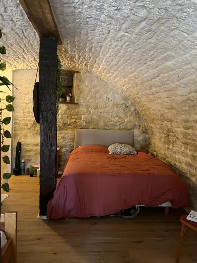 Voute Des Anges Type Loft Sans Cloison Apartamento Castelnau-de-Montratier Exterior foto